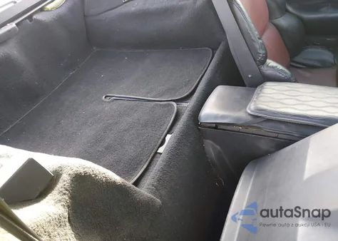 1992 Chevrolet Corvette из США, поврежденный, VIN 1G1YY23P9N5110984